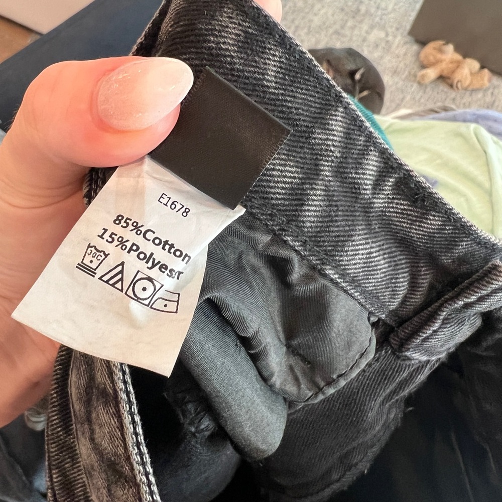 Shein ~ Shorts - Picture 4 of 5